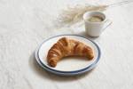 5790008022 Curved All Butter Croissant 70g