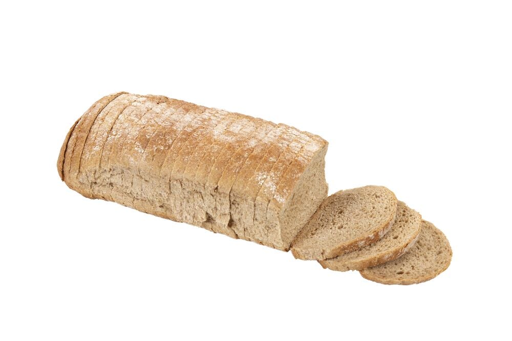 6834824 Skåret grovt bondebrød