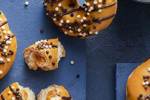 1920x500-salted-caramel-donitsi