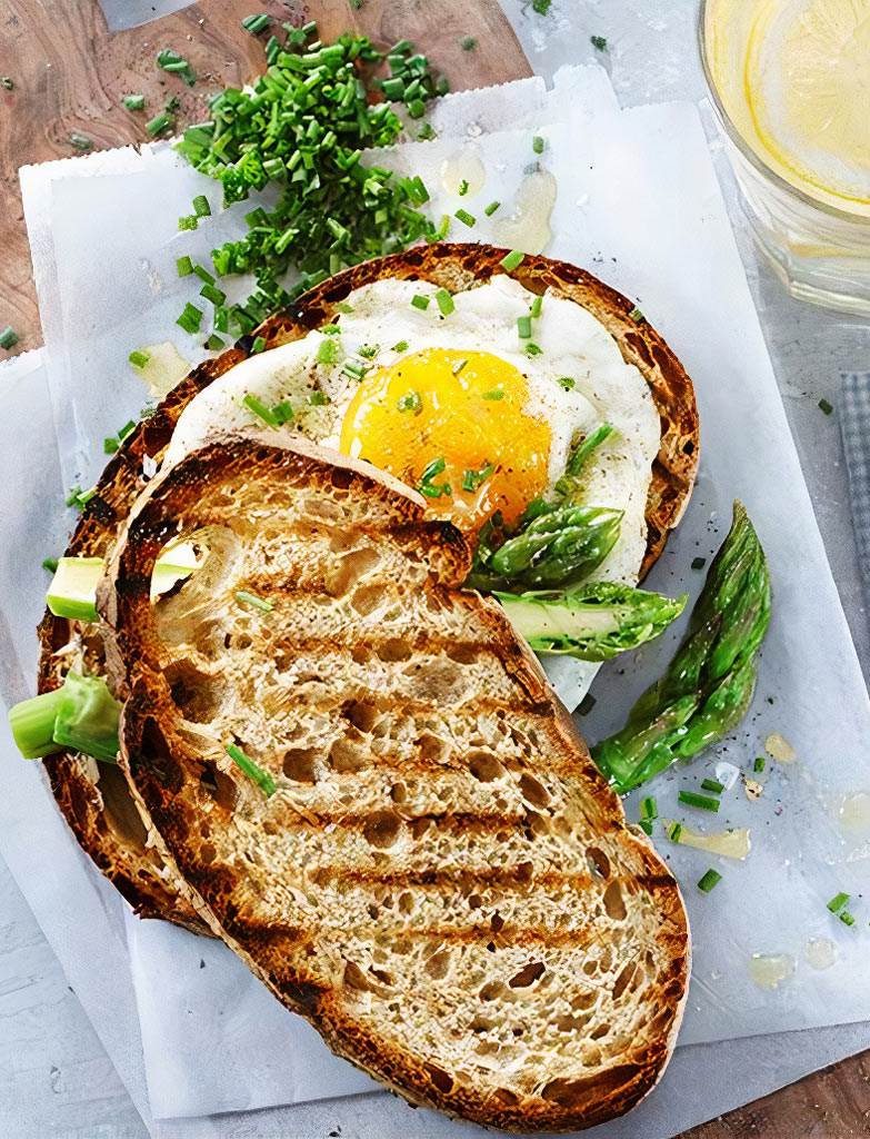 Recipe: Grilled sandwich with eggs