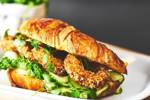 croissant_burger_01839 