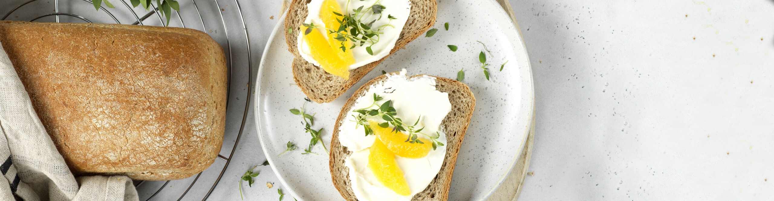 6202873 Formstekt grovbrød 750g bredde hig kopi