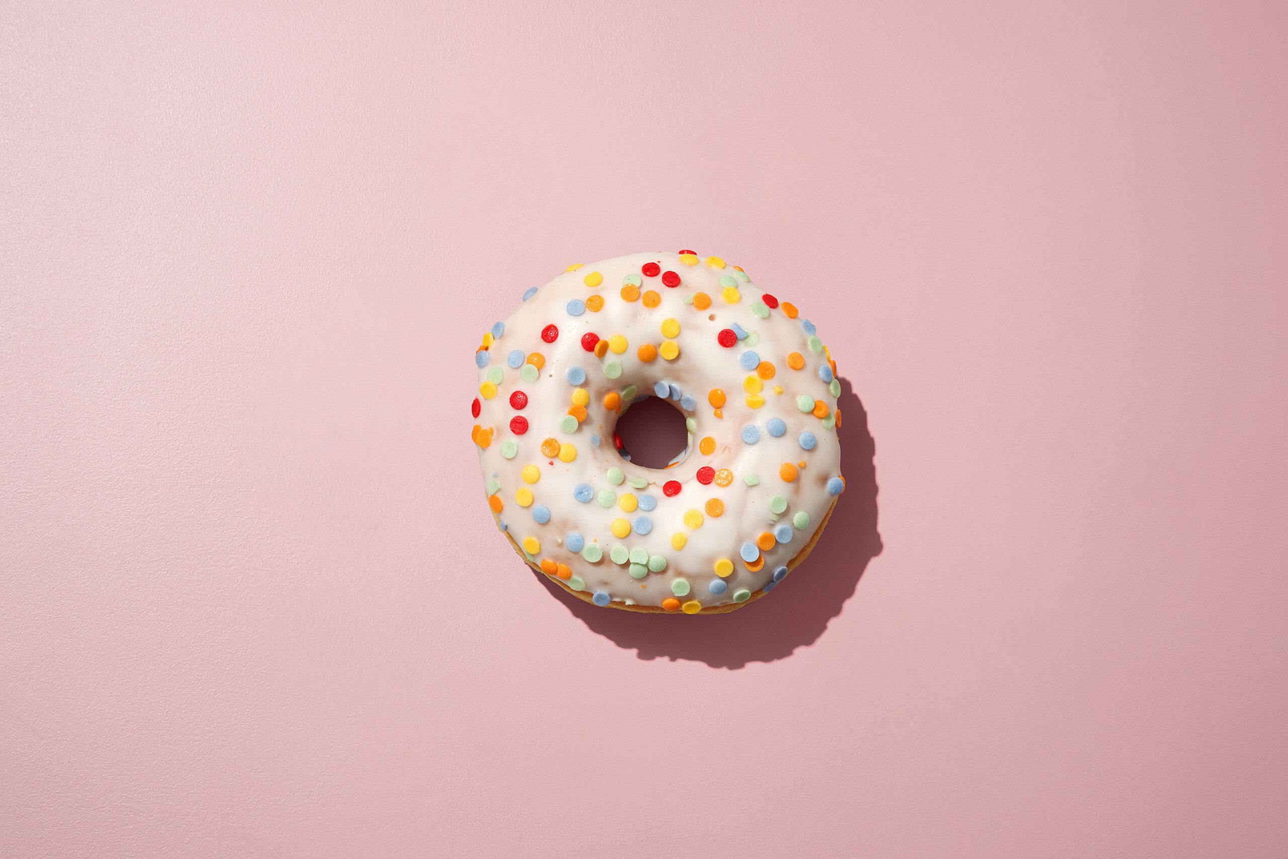 25490000_DONUTS-MIX_TOPSHOT_010_v1
