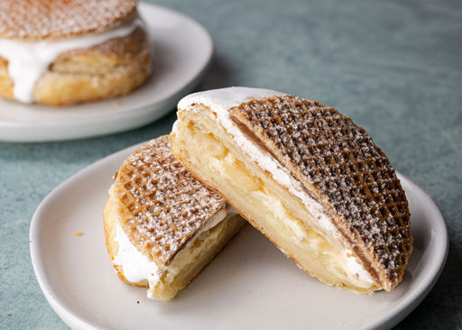 Schulstad Apple Pie Danish Doughnut Recipe with apple pie and whipped cream cheese filling, topped with melted marshmallow and a stroopwaffle