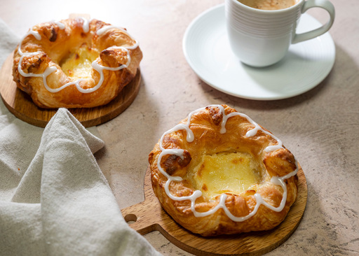 Schulstad Cream Cheese Crown Danish Pastries ith a luscious, sweet cream cheese filling centered within layers of delicate pastry dough