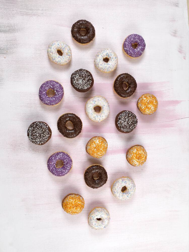 4693941, 4693974 donuts samlebilde  - stående